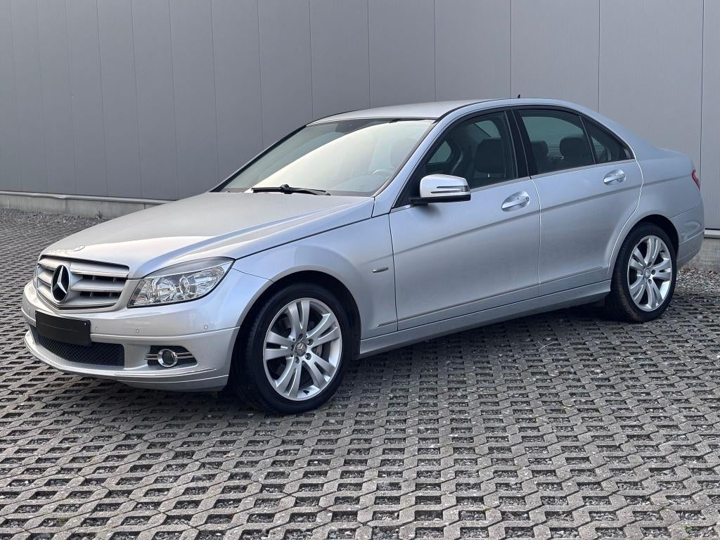 Mercedes-Benz Avantgarde c200 - AUTOMAAT -Dealer onderhouden, Auto's, Automaat, Diesel, C-Klasse, 2198 cc