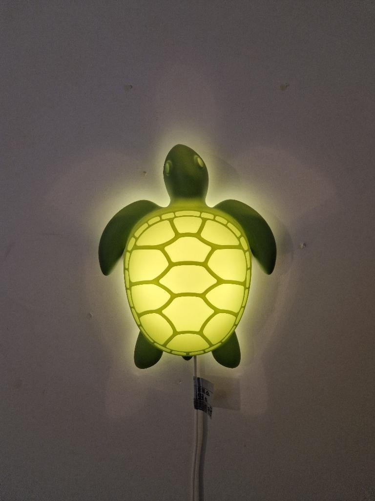 Wandlamp schildpad IKEA BLAVINGAD, Ophalen, Zo goed als nieuw, Kunststof, Kinderkamer