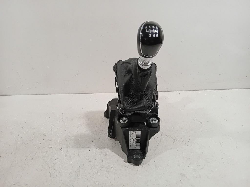 Schakelmechaniek Ford Focus, Onderdelen@venauto.nl, Van der Ven Autorecycling B.V., Ettenseweg 76, 4706 PB Roosendaal, The Netherlands