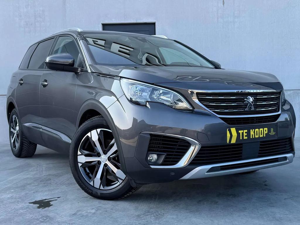 Peugeot 5008 7-Zitplaatsen*360° Camera*Carplay*Cruise contr, Auto's, Gebruikt, 1199 cc, 7 zetels, Leder
