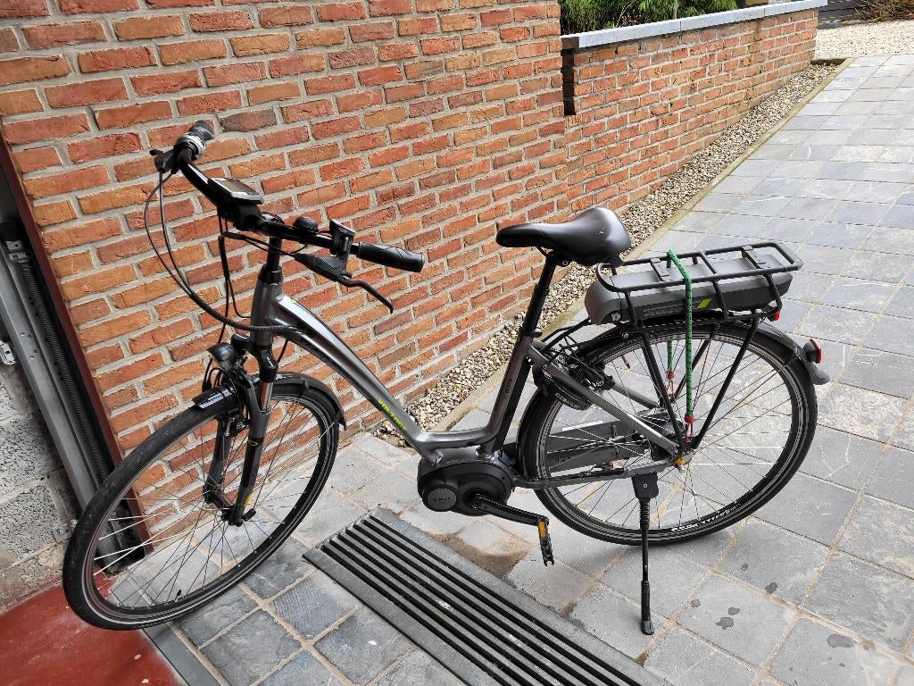 vélo ville électrique Thompson, Fietsen en Brommers, Elektrische fietsen, 51 tot 55 cm, Ophalen, Zo goed als nieuw, 50 km per accu of meer