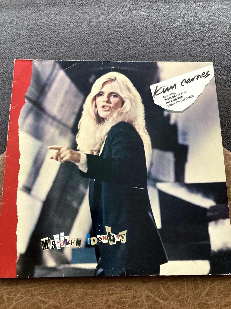 Vinyl Kim Carnes – Mistaken Identity, Ophalen of Verzenden, 1980 tot 2000, Gebruikt, 12 inch