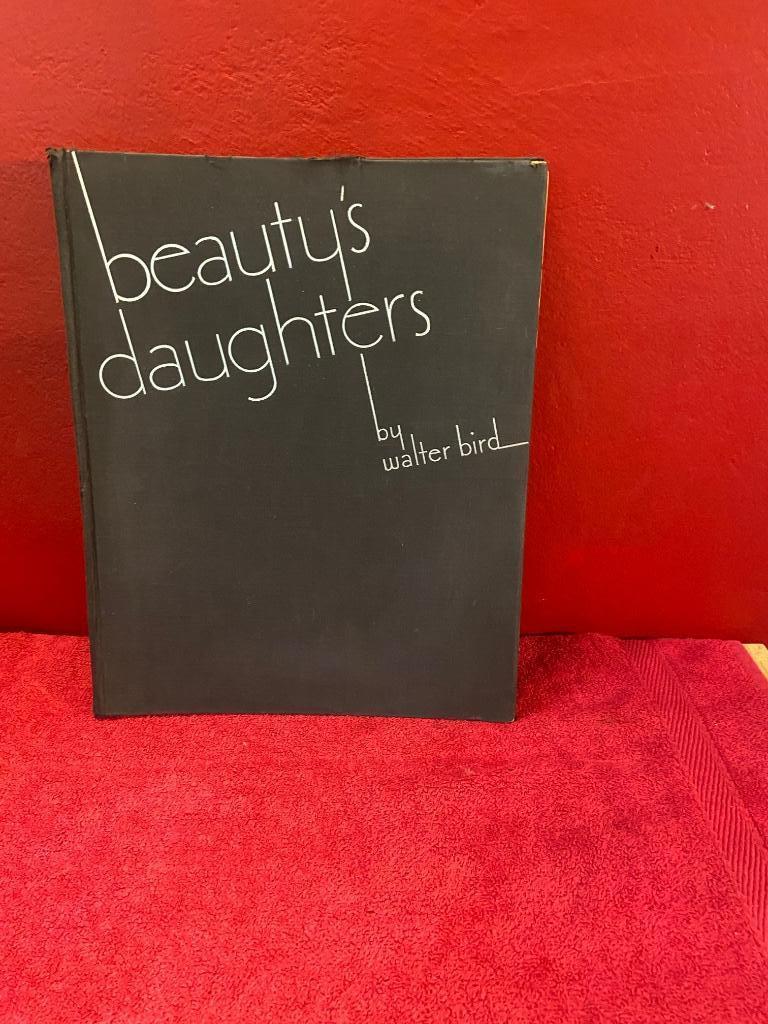 Art Deco fotoboek - Beauty’s Daughters Walter Bird 1938, Enlèvement