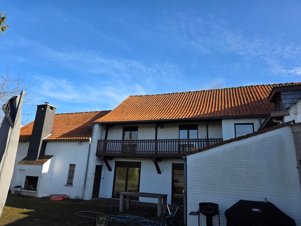 Dakpannen gratis op te halen., Doe-het-zelf en Bouw, Dakpannen en Dakbedekking, Ophalen, Dakpannen