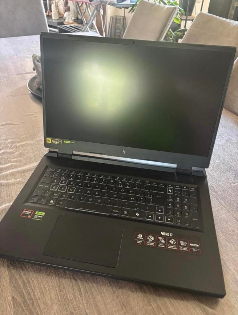 acer Nitro V 17 AI pc portable, 32 GB, 17 pouces ou plus, Comme neuf, 4 Ghz ou plus