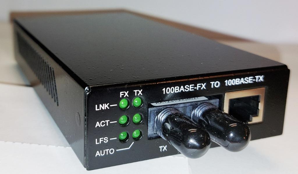 ETHERNET-CONVERTER 5VDC 1A CANARY CFT-2062-D, Ophalen of Verzenden, Nieuw, Zender en Ontvanger