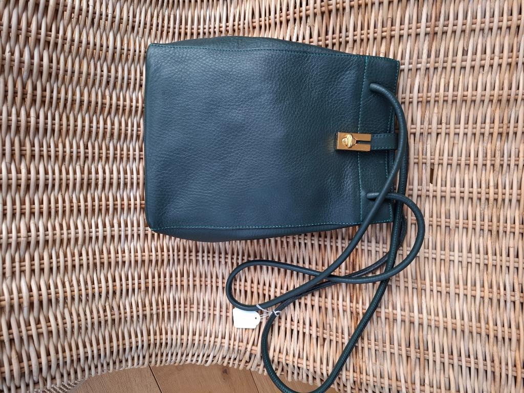 Sac cuir vert, Bijoux, Sacs & Beauté, Sacs | Sacs Femme, Neuf, Sac à bandoulière, Vert, Enlèvement