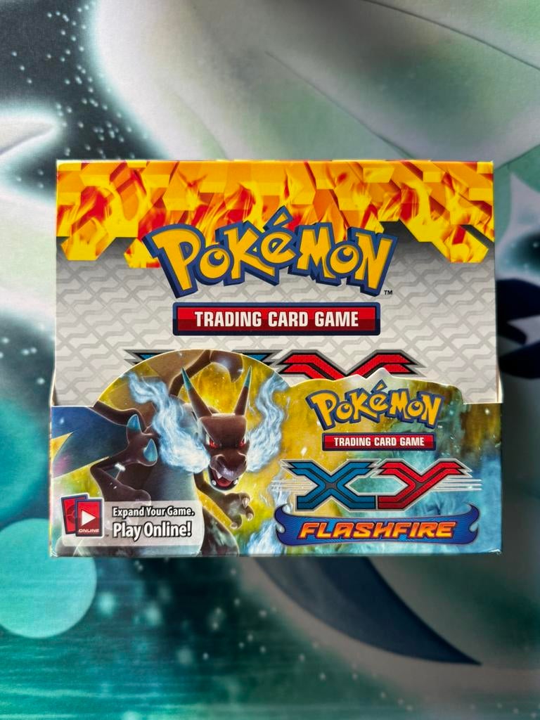 EMPTY XY FLASHFIRE BOOSTERBOX, Hobby en Vrije tijd, Ophalen of Verzenden, Zo goed als nieuw, Boosterbox