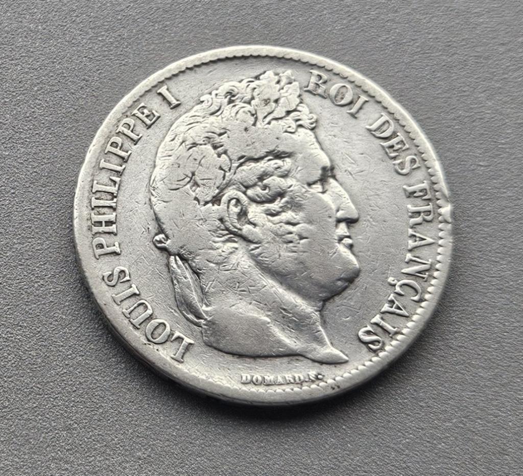 PIECE DE MONNAIE ARGENT 5 FRANCS LOUIS PHILIPPE I (Lettre M), Enlèvement ou Envoi, France, Argent