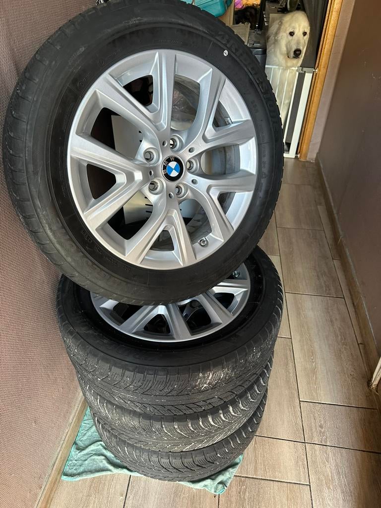 A vendre jantes bmw de 17 pouce, Autos : Pièces & Accessoires, Pneus & Jantes, Pneus et Jantes, Pneus hiver, Véhicule de tourisme