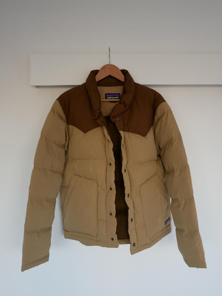 Donsjack Patagonia, Kleding | Heren, Maat 48/50 (M), Beige, Ophalen of Verzenden, Patagonia