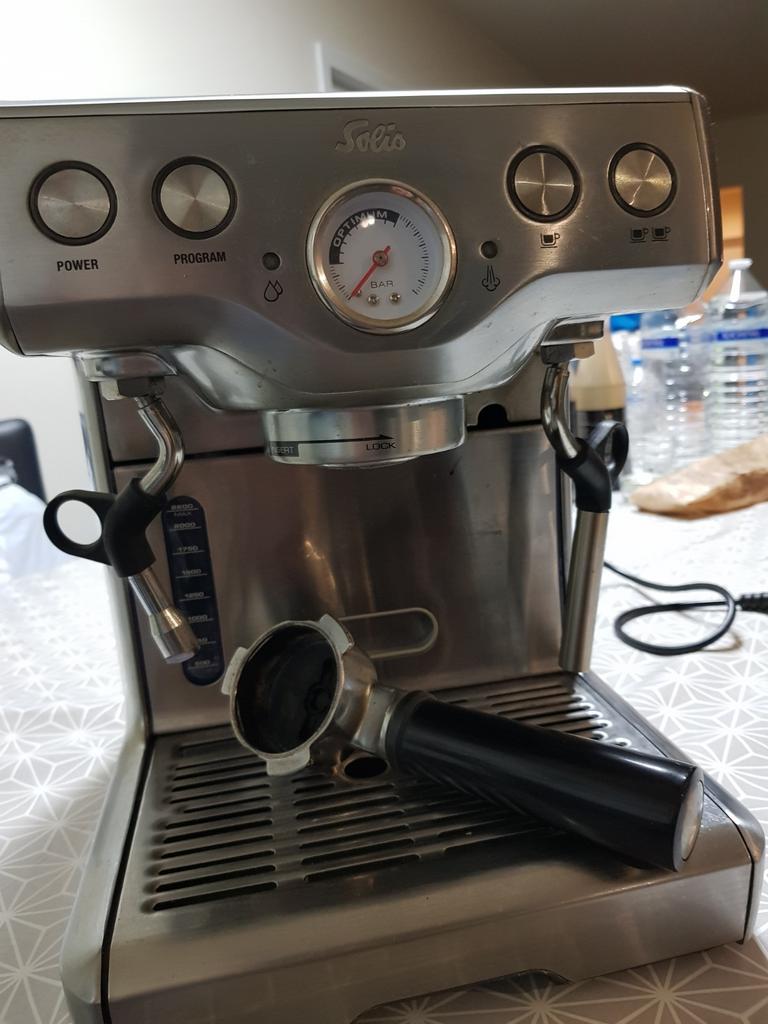 Solis Espressomachine, Elektronische apparatuur, Koffiezetapparaten, Ophalen, Zo goed als nieuw