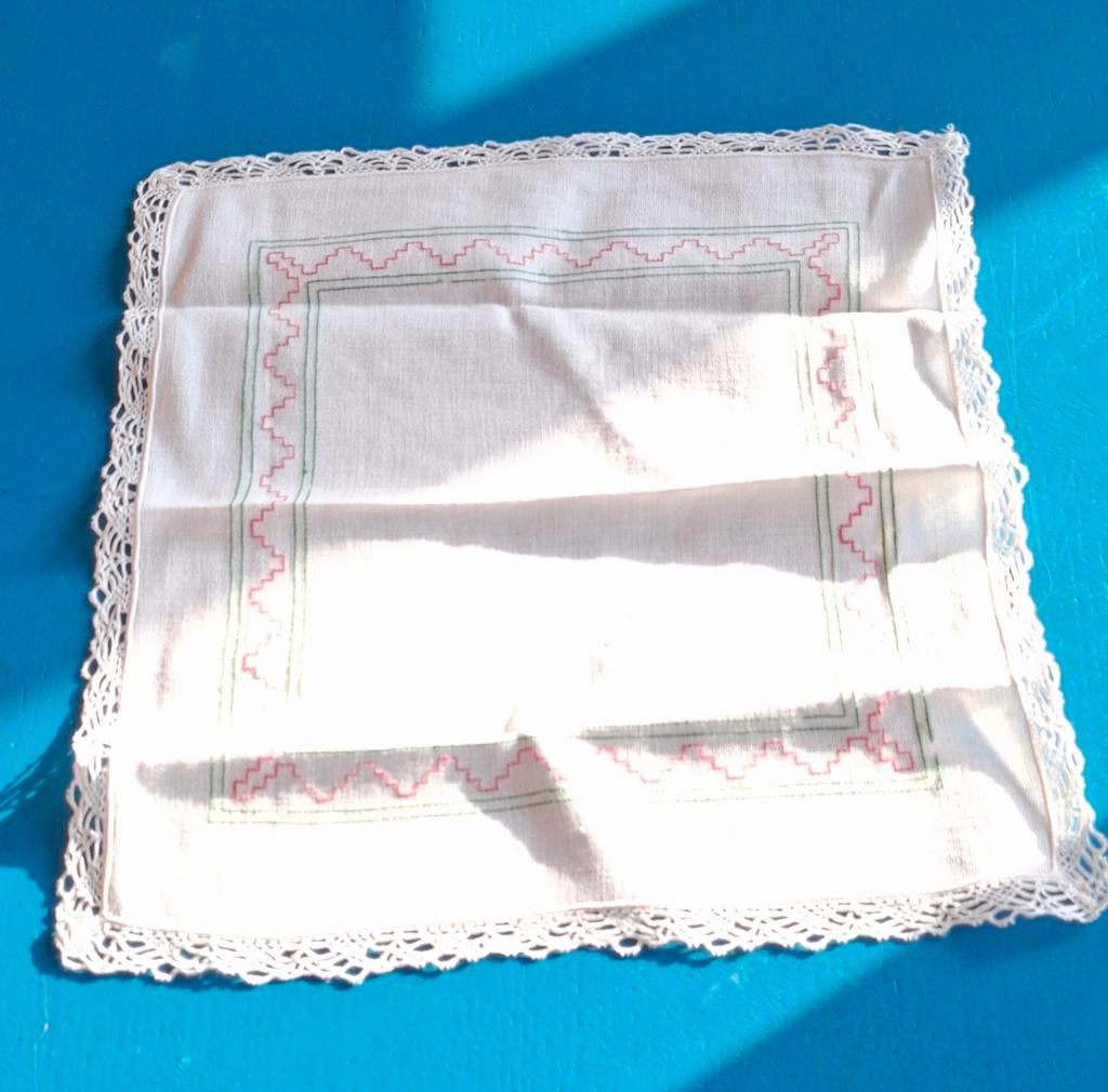 Napperon, Enlèvement ou Envoi, Comme neuf