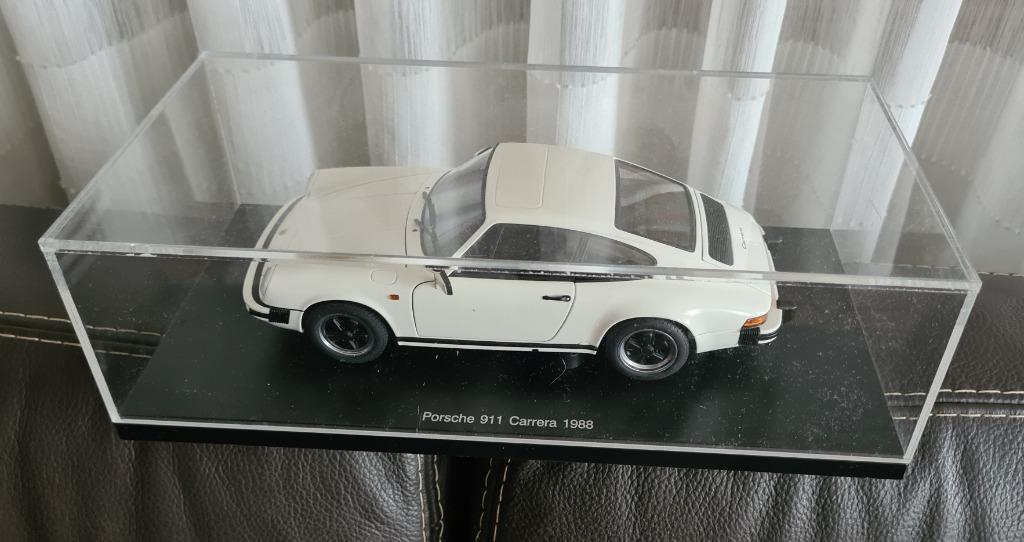 Porche 911 carrera -1988 blanche 1/18, Enlèvement, Comme neuf, Voiture