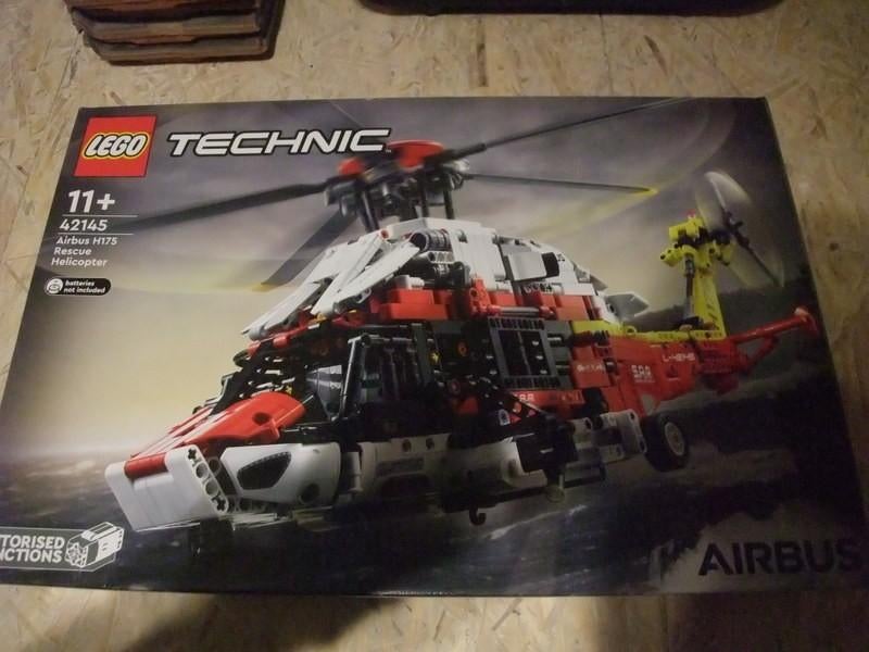 Lego Helicopter Airbus 175, Kinderen en Baby's, Speelgoed | Duplo en Lego, Zo goed als nieuw, Lego, Ophalen