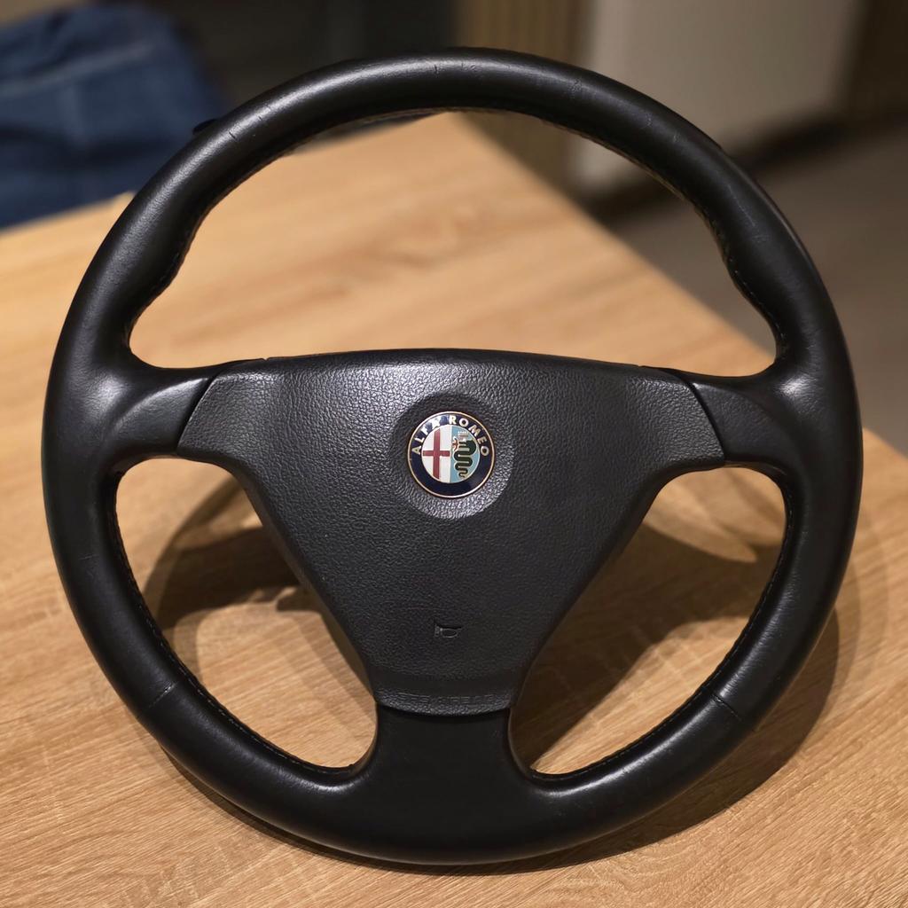 Volant Alfa Romeo GTV / Spider 916, Alfa Romeo