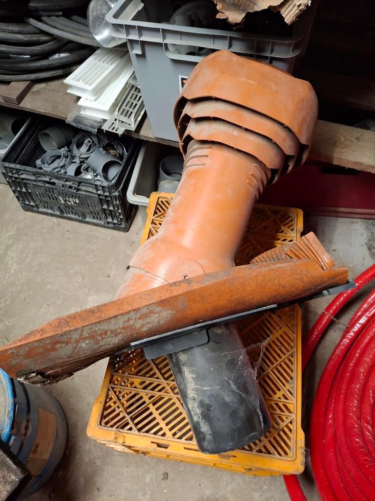 Dakdoorvoer ventilatie, Ophalen