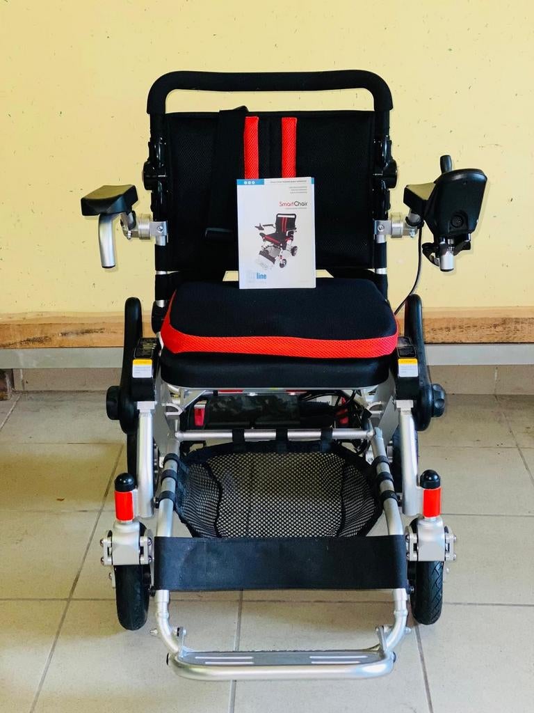 La Smart Chair est un fauteuil roulant électrique pliable un, Enlèvement ou Envoi, Fauteuil roulant à pousser