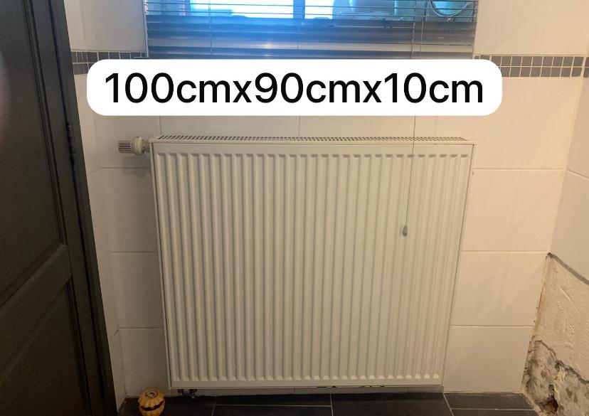 Radiateur, Bricolage & Construction, Enlèvement, Comme neuf, Radiateur