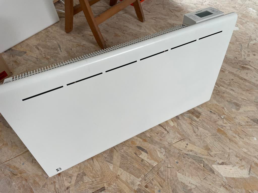 Radiateur Bestherm avec céramique en 1500watts, Bricolage & Construction, Chauffage & Radiateurs, Enlèvement, Comme neuf, Radiateur