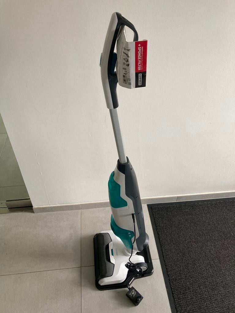 Vloerreiniger nieuw, Huis en Inrichting, Schoonmaakartikelen, Ophalen, Schoonmaakmiddel