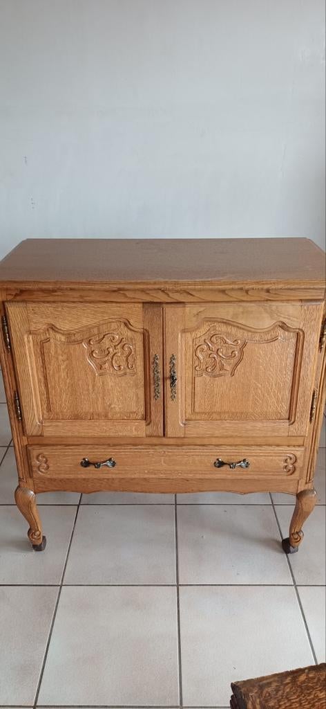 Kastje eik 88 x 44 cm en 90 cm hoog, Huis en Inrichting, Ophalen