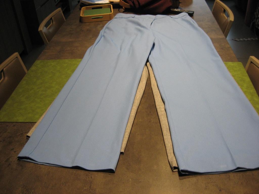 Pantalon dames 44 CKS--LOLA&LIZA, Kleding | Dames, Broeken en Pantalons, Blauw, Maat 42/44 (L), Ophalen of Verzenden, Zo goed als nieuw