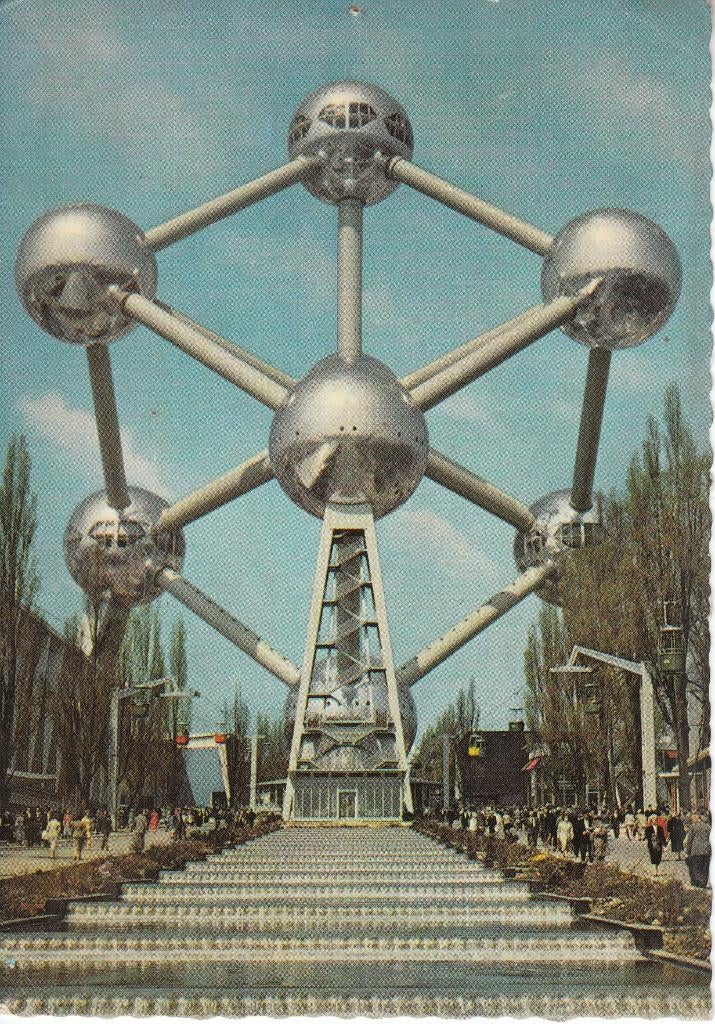 Postkaart Brussel - atomium tijdens Expo '58, Ophalen of Verzenden, 1940 tot 1960, Ongelopen, Brussel (Gewest)