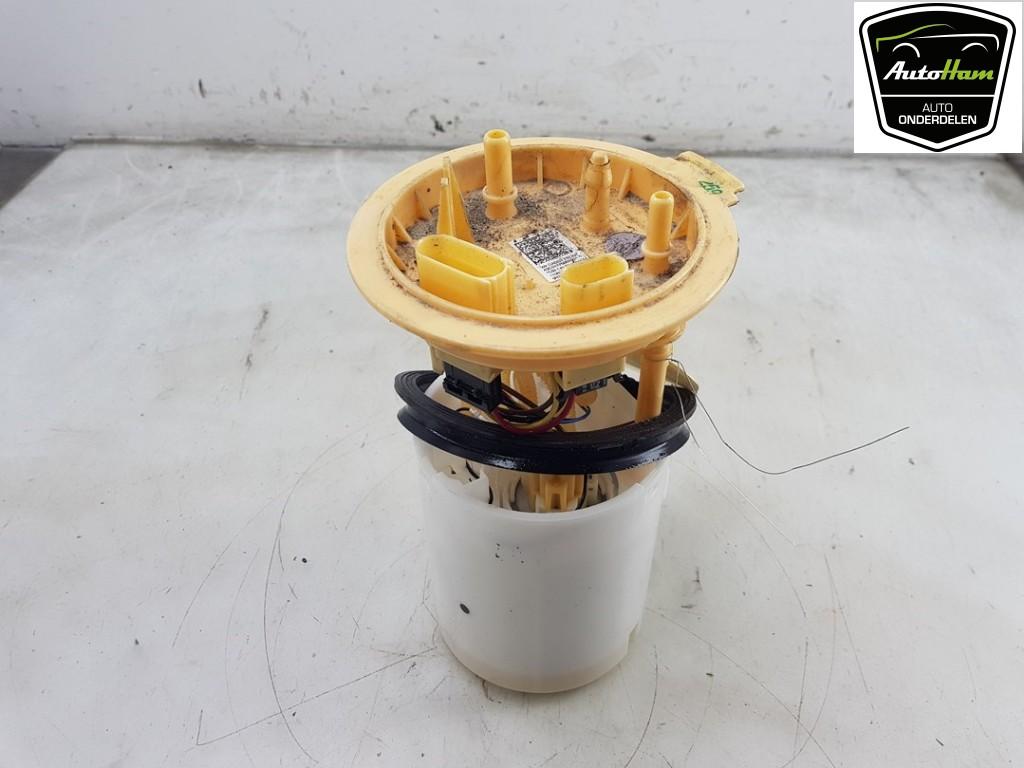 BRANDSTOFPOMP ELECT. Volkswagen Caddy Cargo V (SBA / SBH), Gebruikt, Volkswagen