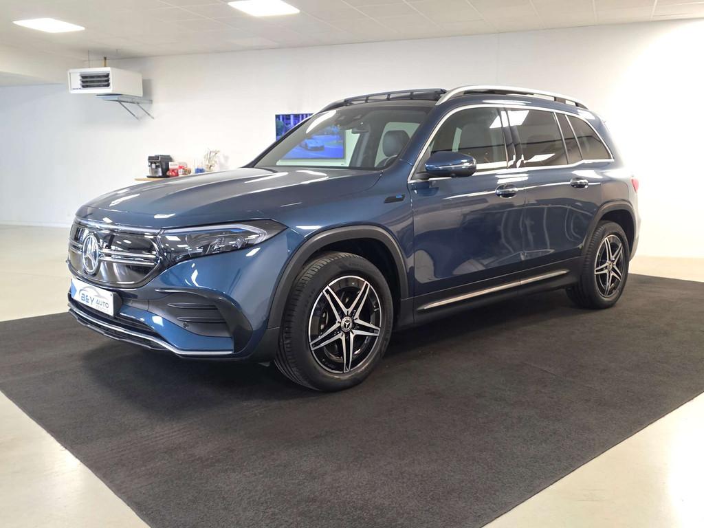 Mercedes-Benz EQB 300 4-Matic AMG Line 7zitpl. 5j Garantie, Auto's, Mercedes-Benz, Automaat, Gebruikt, Blauw, 7 zetels