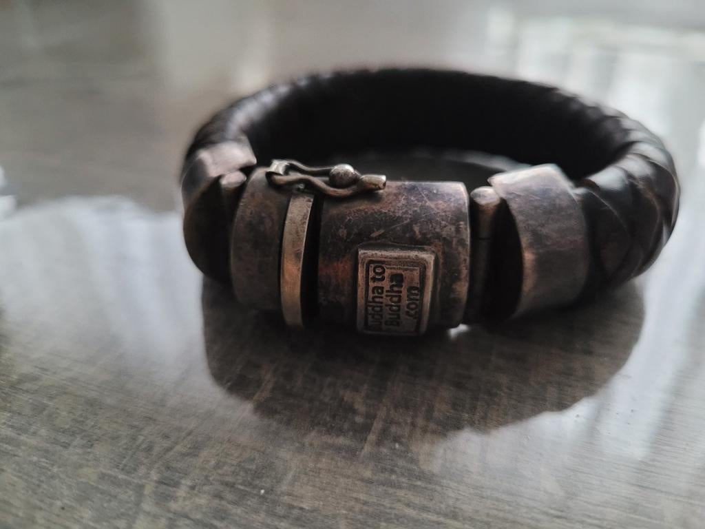 Armband buddha to buddha leer en zilver 24cm, Handtassen en Accessoires, Armbanden, Ophalen, Zo goed als nieuw, Zilver, Leer