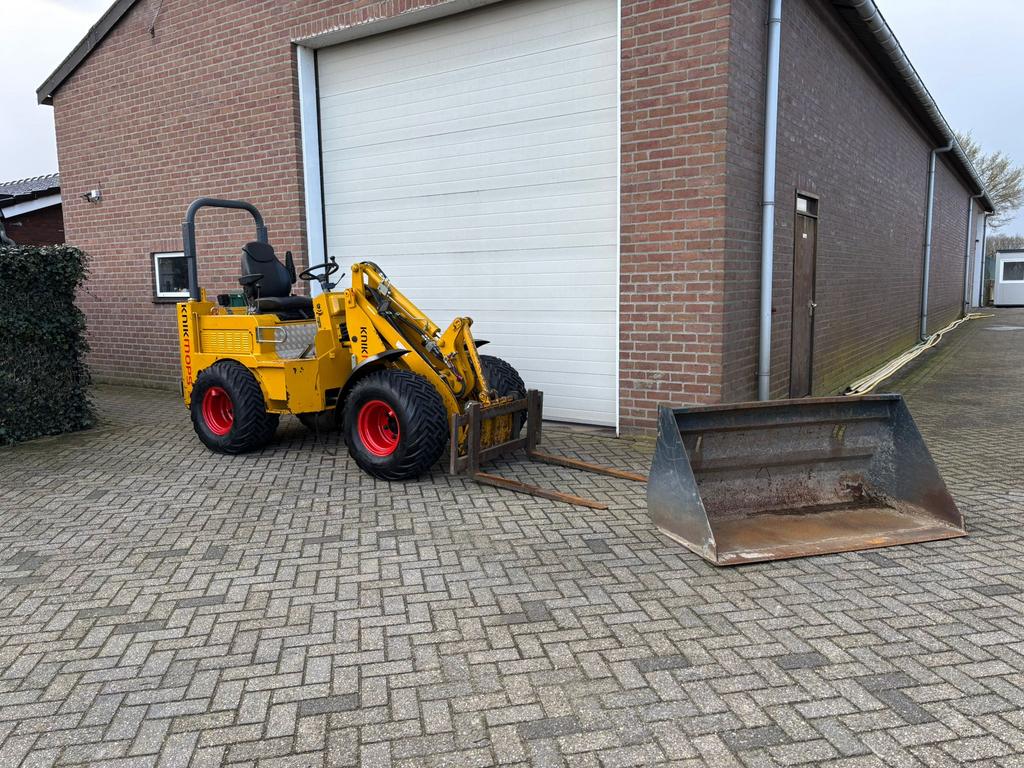 Knikmops 250 Kniklader shovel wiellader (2015), Ophalen