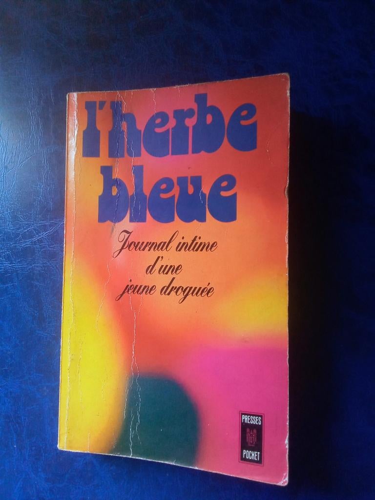 Boek l'herbe Bleue  (1971), Boeken, Ophalen of Verzenden