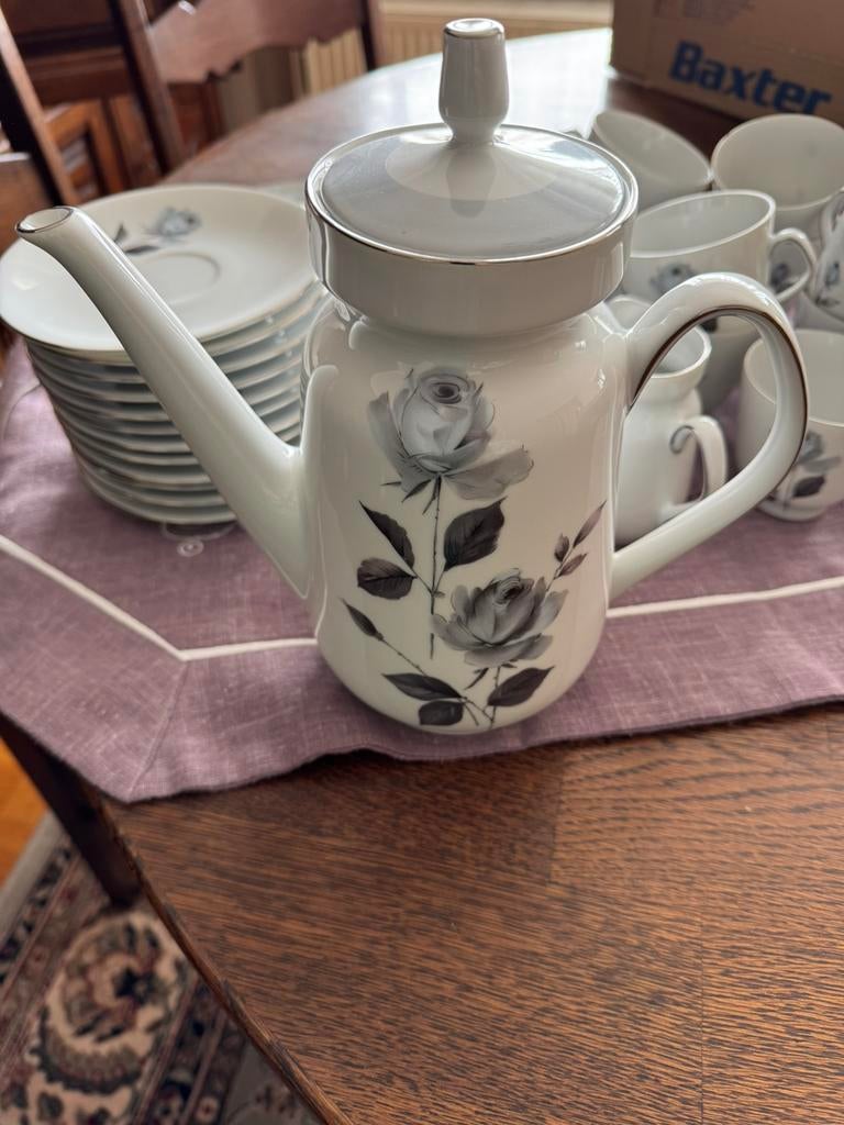 Services de table, Enlèvement, Utilisé