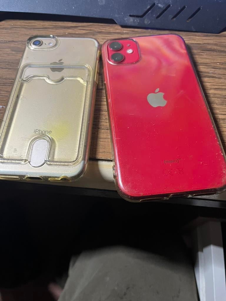 iPhone 11 en iPhone 7, Telecommunicatie, Mobiele telefoons | Apple iPhone, Ophalen of Verzenden, Zo goed als nieuw, 128 GB, IPhone 7