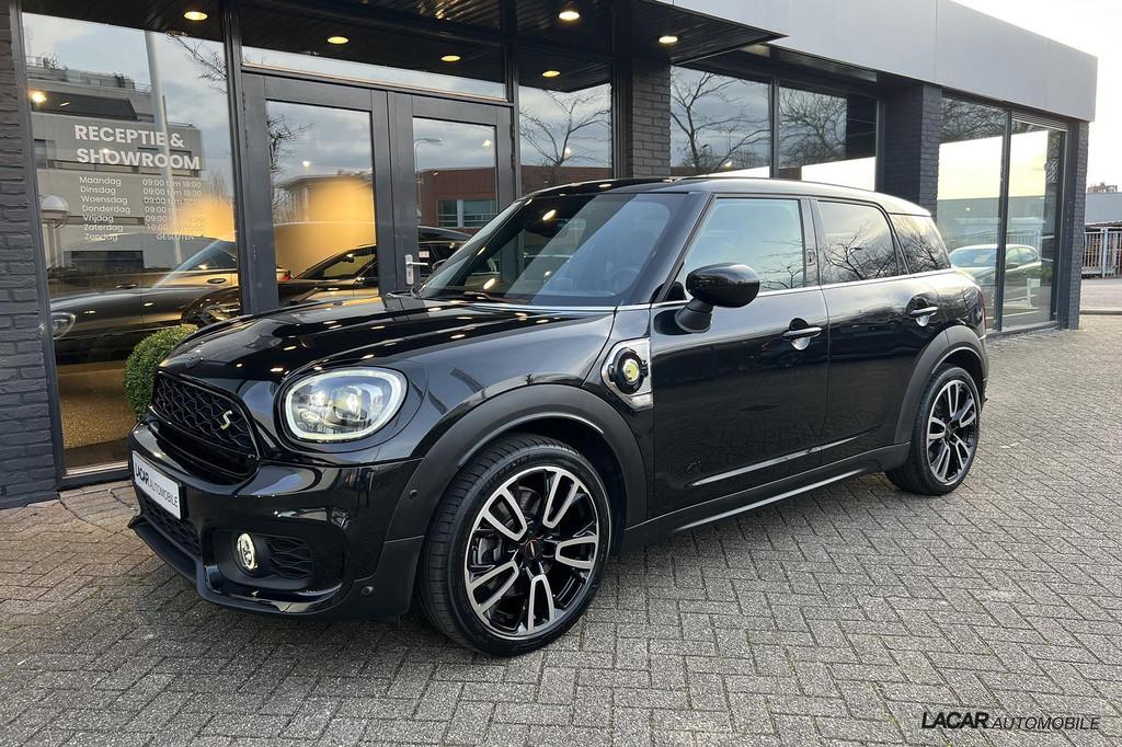MINI Countryman 1.5 Cooper SE ALL4 John Cooper Works, Cuir, Achat, Entretenue par le concessionnaire, Noir