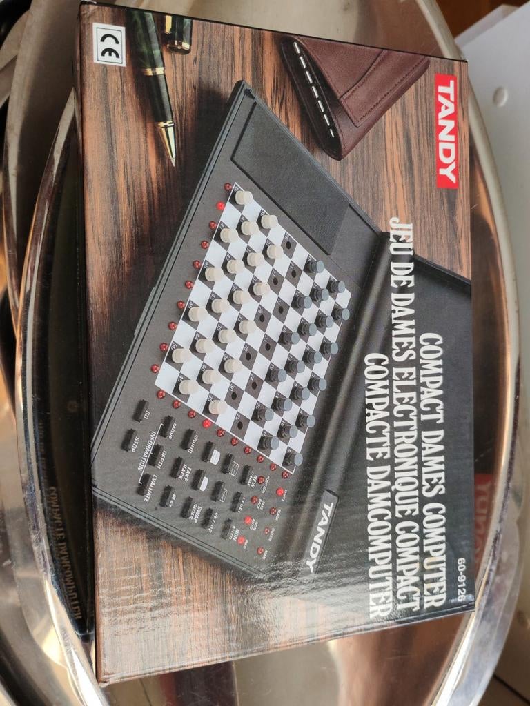 Jeu de dame électronique, Enlèvement ou Envoi