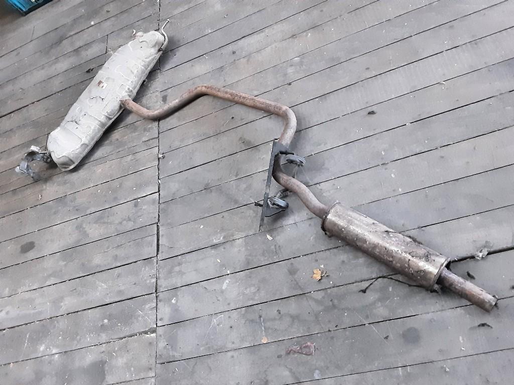 UITLAAT COMPLEET Volkswagen Golf VI (5K1) (01-2008/11-2013), Gebruikt, Volkswagen, Mevr. I. Hauben, Rue de l'Espoir 34 34
4030  GRIVEGNÉE, BE