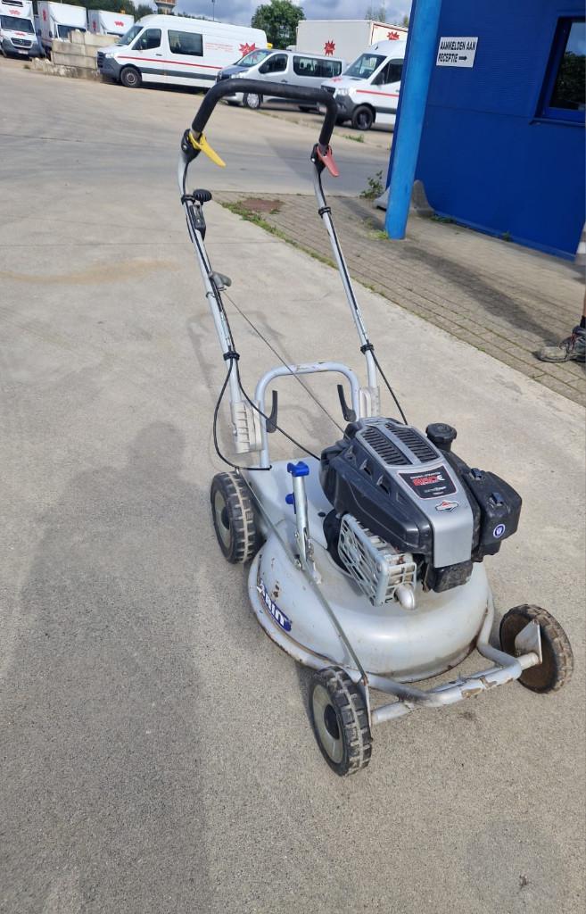 Grasmachine GRIN PM53A B&S, Tuin en Terras, Grasmaaiers, Ophalen, Grin, Versnellingen, Zo goed als nieuw