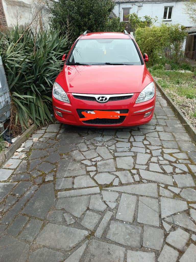 Hyundai i30cw, Auto's, Hyundai, Voorwielaandrijving, Euro 5, 4 cilinders, Leder en Stof