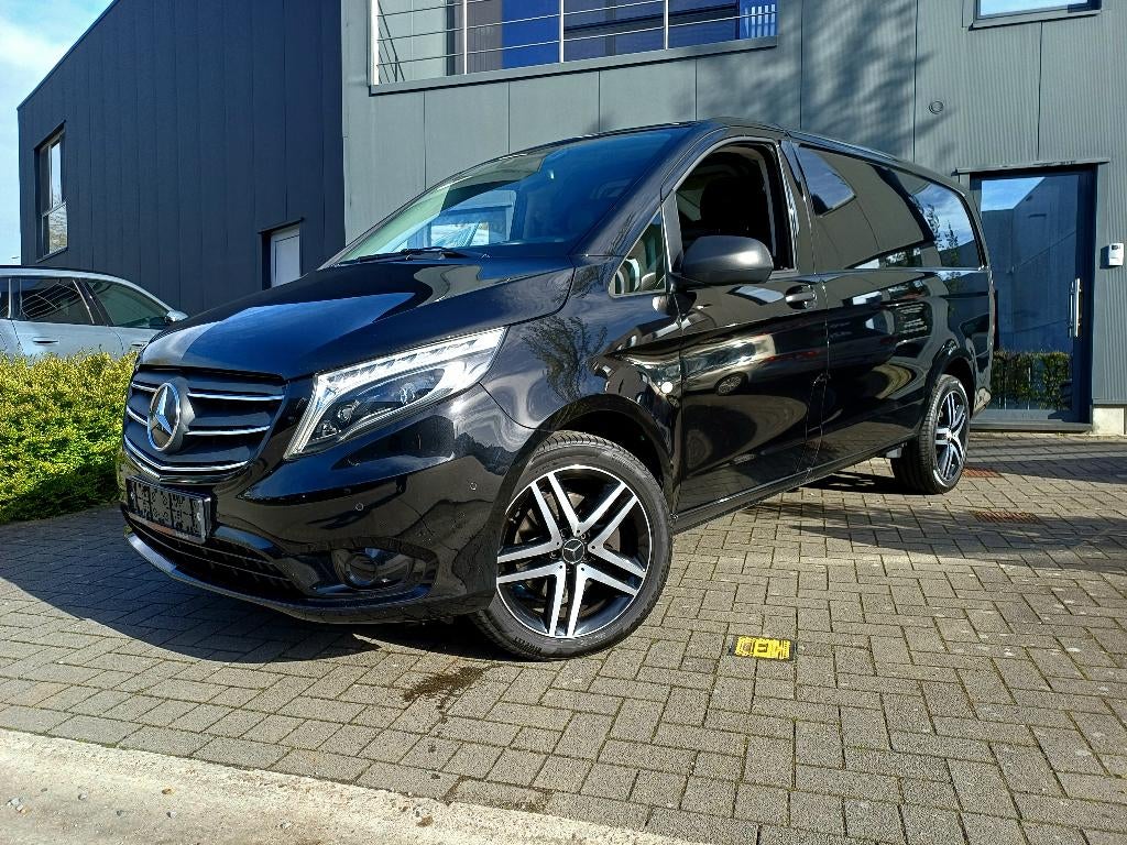 Mercedes vito 119cdi**4x4**bj:04/2022**camera**leder**, Automaat, Achterwielaandrijving, 211 g/km, 2500 kg
