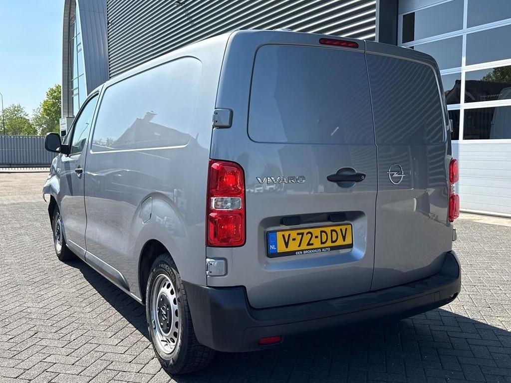 Opel Vivaro 1.5 Diesel 120 S&S L2 airco, pdc, Voorwielaandrijving, Gebruikt, Euro 6, 4 cilinders
