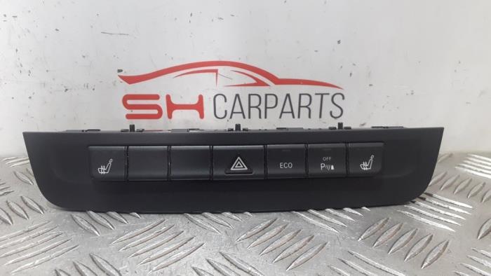 Stoelverstellings Schakelaar van een Mercedes A-Klasse, Gebruikt, -, Ophalen of Verzenden, -