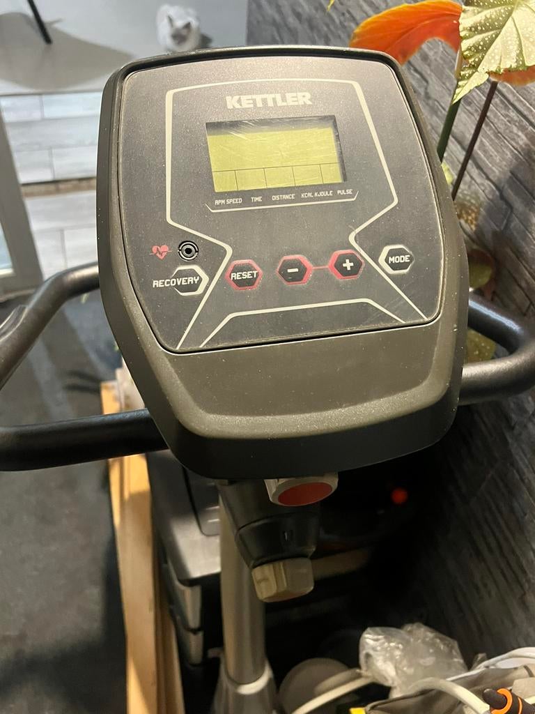 Hometrainer KETTLER, Sport en Fitness, Ophalen, Zo goed als nieuw