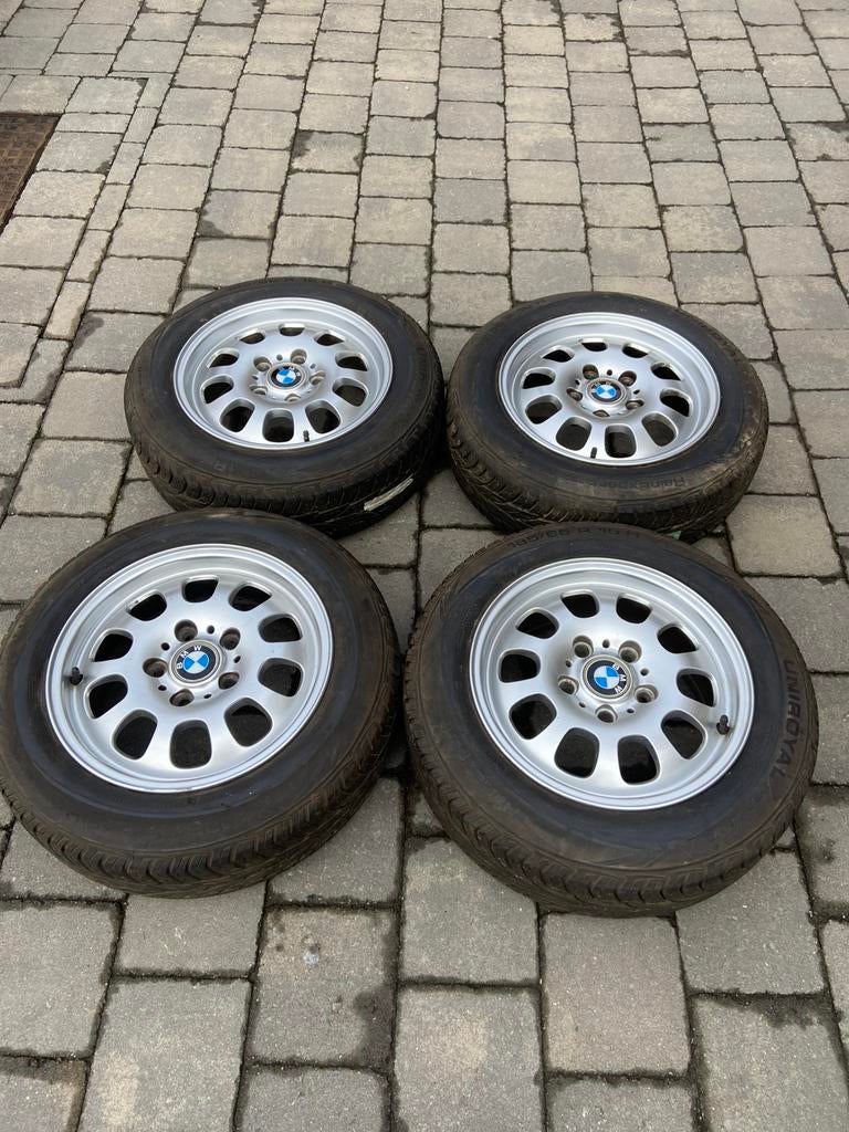 jantes origine bmw 15’, Autos : Pièces & Accessoires, 15 pouces, Pneus et Jantes, Véhicule de tourisme, Enlèvement