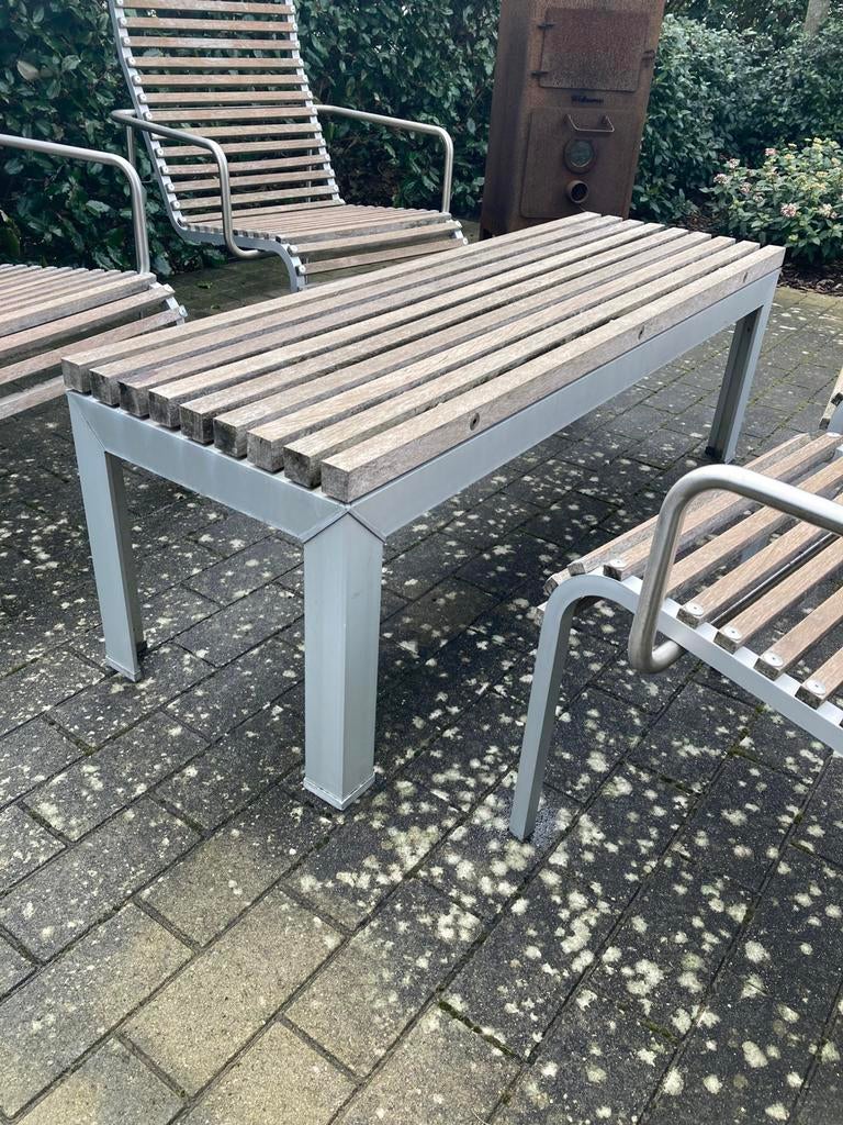 Extremis extempore tafel 135x45x45, Tuin en Terras, Ophalen, Zo goed als nieuw