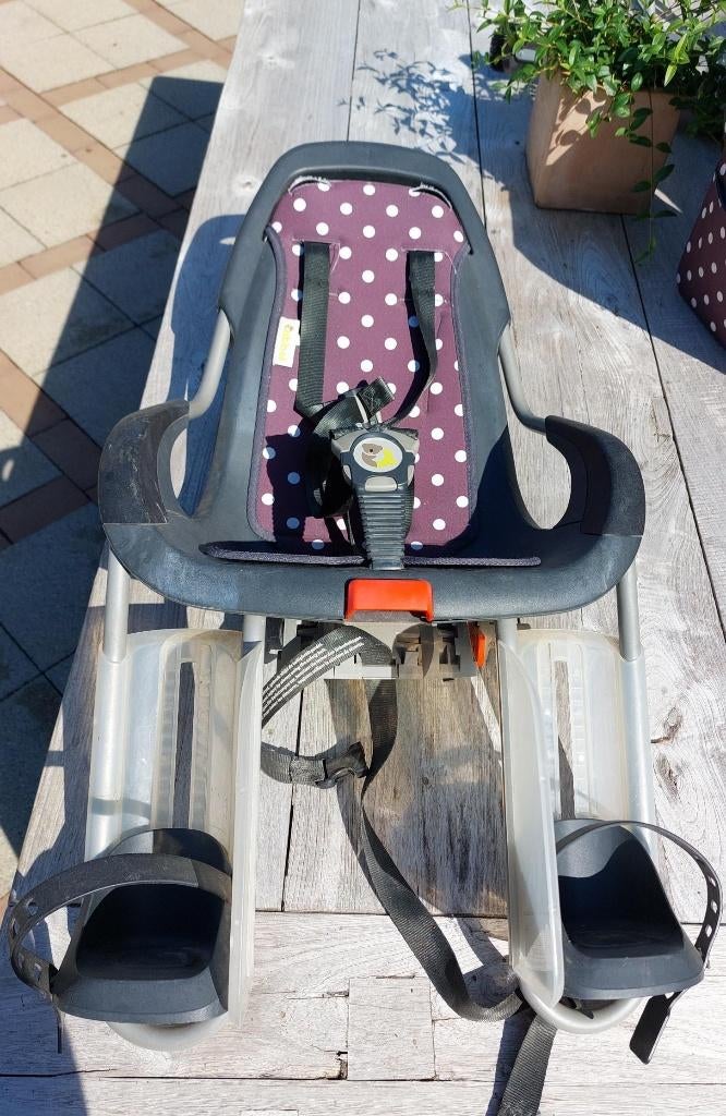 Fietsstoelt Qibbel met bijhorende fietstassen, Ophalen, Gebruikt, Qibbel, Voetsteuntjes