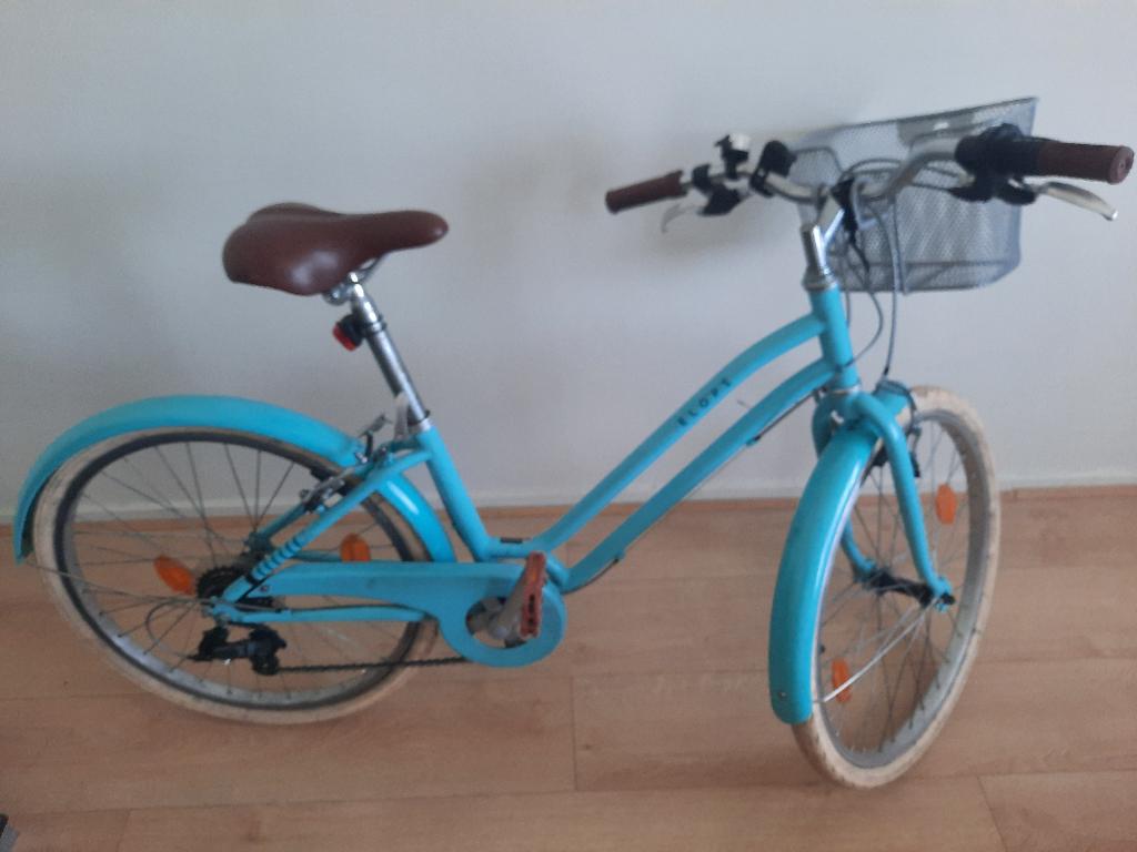Kinderfiets Btwin 24 inch 9-12 jaar blauw met mandje, Ophalen, Gebruikt, 20 inch of meer, Decathlon