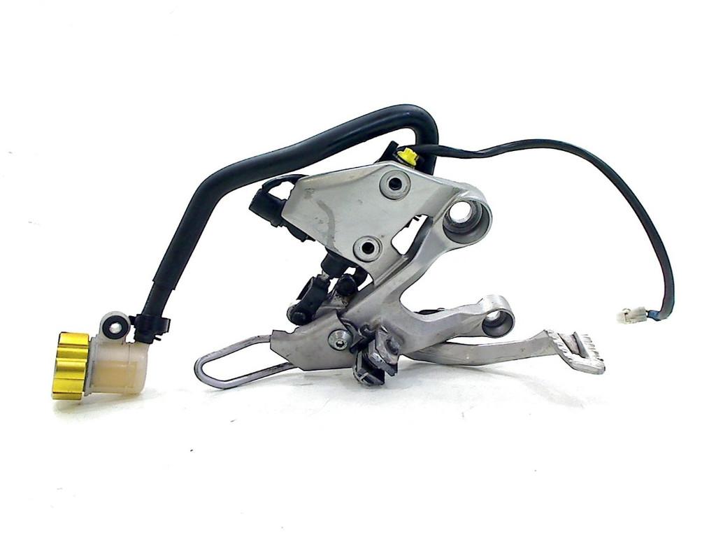 REPOSE PIEDS AVANT DROIT XSR 900 2016-2019 (RN431 B90), Motos, Dhr. S. di Majo, Utilisé, Info@cama-motorparts.nl, P.J. Troelstraweg 8 8
3144 CX  MAASSLUIS, NL