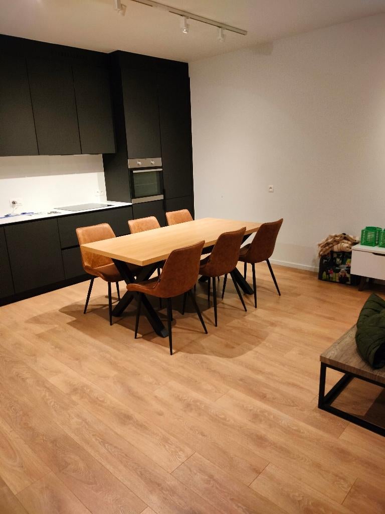 Table et chaises, Cinq personnes ou plus, 50 à 100 cm, Comme neuf, Enlèvement